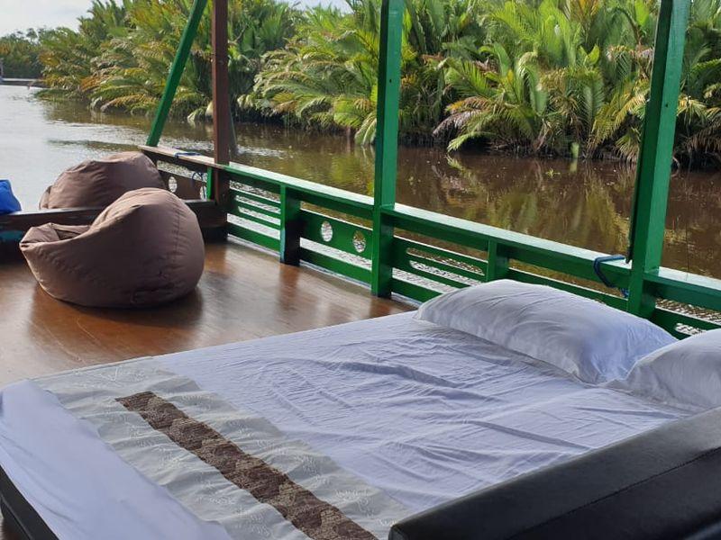 Wycieczka Indonezja Hotel 18 - Borneo, Celebes i Raja Ampat - Indonezja: orangutany, lokalne tradycje i rajskie wyspy - Hotel na wyjeździe z Shangrila Travel