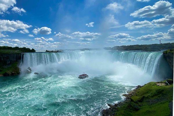 Zobacz imponujące Wodospady Niagara