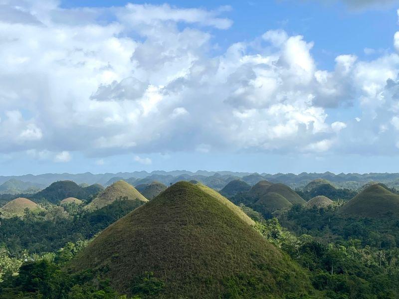 Wycieczka Filipiny Czekoladowe Wzgórza - Filipiny - Rajskie plaże, bezludne wyspy, wyraki i historia Magellana | Shangrila Travel