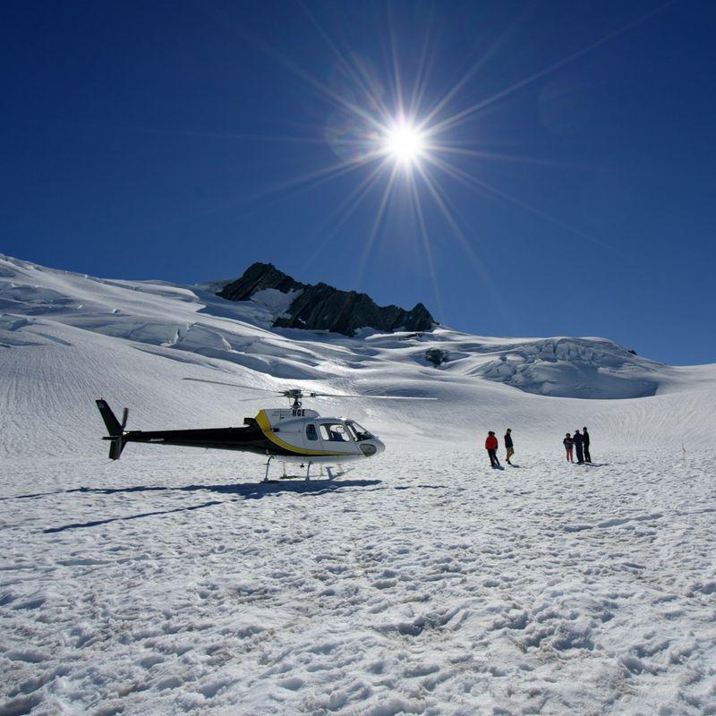 Lot helikopterem z lądowaniem na lodowcu Franz Josef