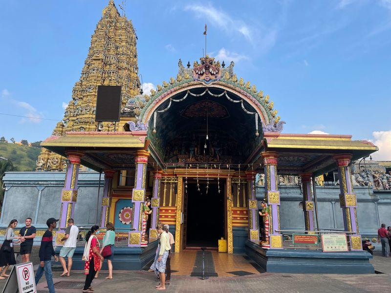Wycieczka Sri Lanka Matale Swiatynia Hinduistyczna - Sri Lanka - Buddyjskie świątynie, cejlońska herbata i słonie | Shangrila Travel