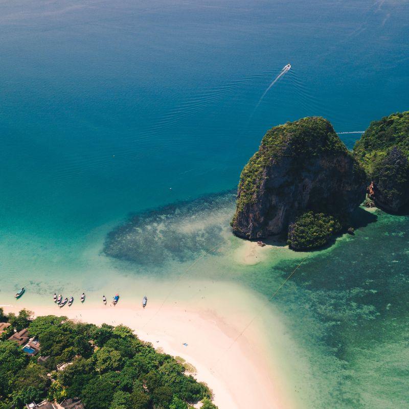 Czemu warto odwiedzić Morski Park Narodowy Wysp Surin w Tajlandii? 