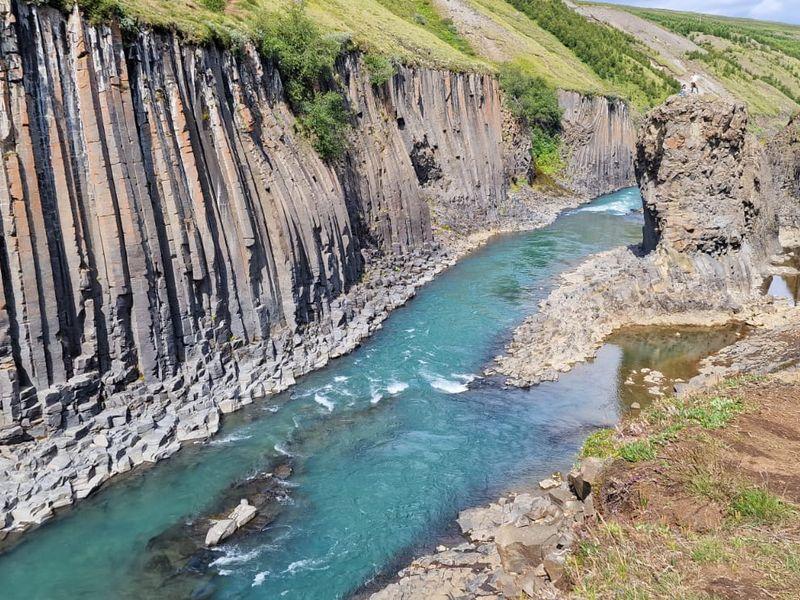 Wycieczka Islandia Rzeka - Islandia - Dookoła wyspy - gorące źródła, wulkany, wodospady i wieloryby | Shangrila Travel