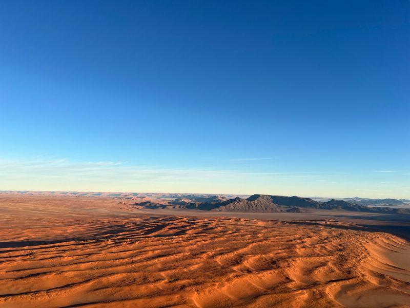 Wycieczka Namibia Pustynia Namib Rano - Namibia - Pustynia Namib, rdzenne plemiona i dzikie zwierzęta | Shangrila Travel