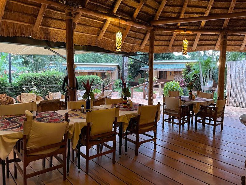 Wycieczka Uganda Hotel 7 - Uganda - Goryle, szympansy, parki narodowe i jezioro Wiktorii - Hotel na wyjeździe z Shangrila Travel