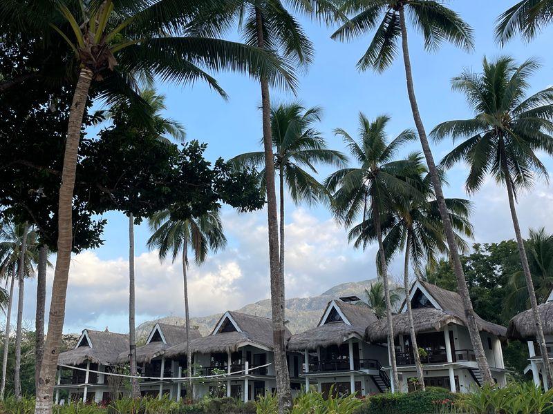 Hotel Filipiny 9 - Filipiny - Rajskie plaże, bezludne wyspy, wyraki i historia Magellana - Hotel na wyjeździe z Shangrila Travel