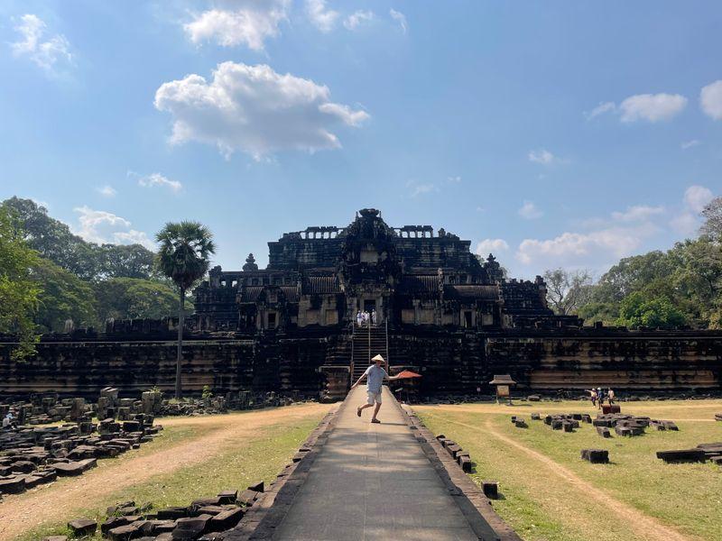Wycieczka Kambodża Angkor Wat (17) - Kambodża i Laos - Mistyczne świątynie Angkoru i życie nad Mekongiem | Shangrila Travel