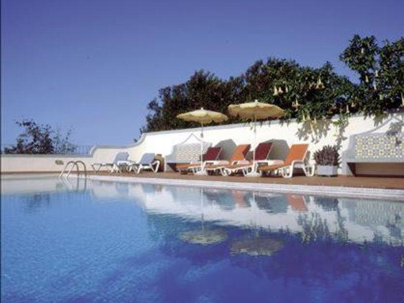 Hotele Madera 18 - Azory i Madera - Portugalskie wyspy na środku Oceanu Atlantyckiego - Hotel na wyjeździe z Shangrila Travel