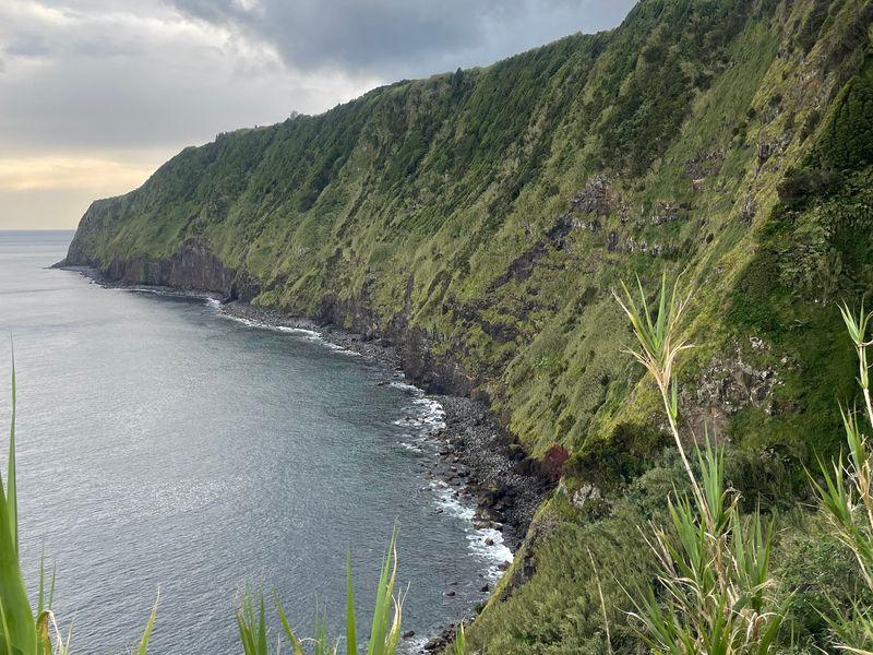 Wycieczka Azory Klify - Azory i Madera - Portugalskie wyspy na środku Oceanu Atlantyckiego | Shangrila Travel