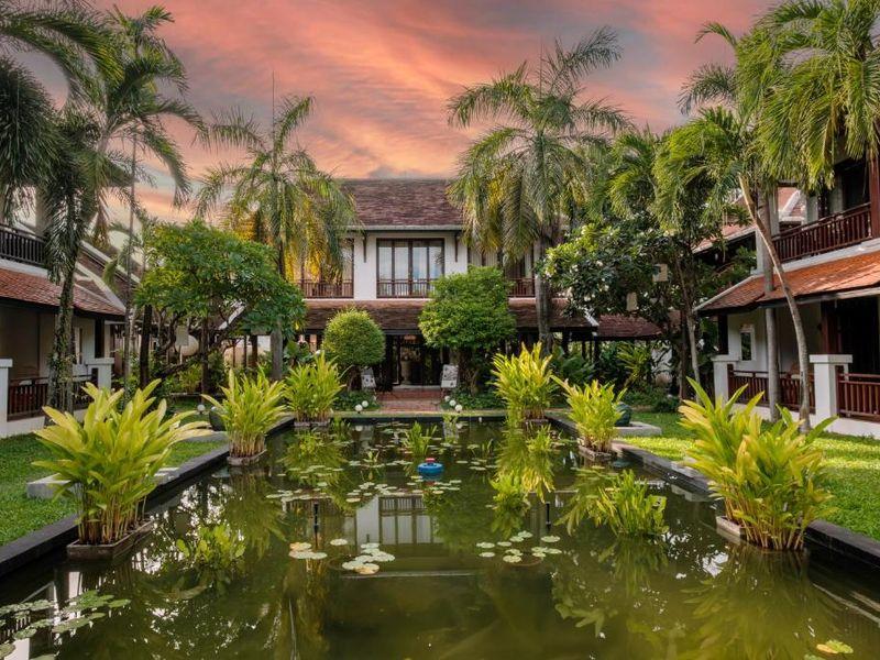 Hotele Kambodza Laos 20 - Kambodża i Laos - Mistyczne świątynie Angkoru i życie nad Mekongiem - Hotel na wyjeździe z Shangrila Travel