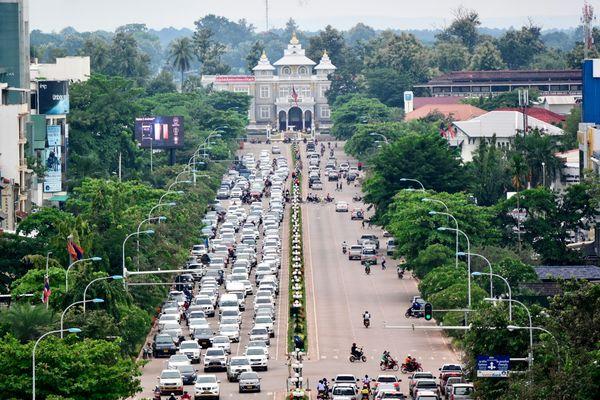 Zwiedź stolicę Laosu - Vientiane