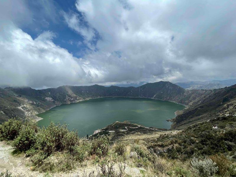 Wycieczka Ekwador Jezioro - Ekwador z Galapagos - Amazonia, żółwie, wulkan Cotopaxi i stare miasto w Quito | Shangrila Travel