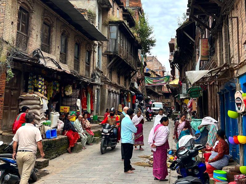 Wycieczka Nepal Bazar - Nepal i Bhutan - Hinduizm i buddyzm wśród himalajskich krajobrazów | Shangrila Travel