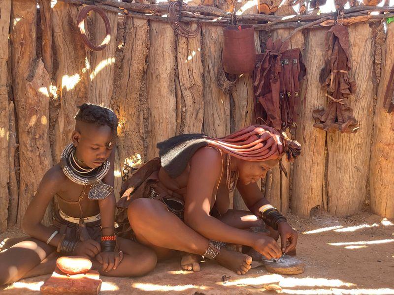Wycieczka Namibia Plemie Himba - Namibia - Pustynia Namib, rdzenne plemiona i dzikie zwierzęta | Shangrila Travel