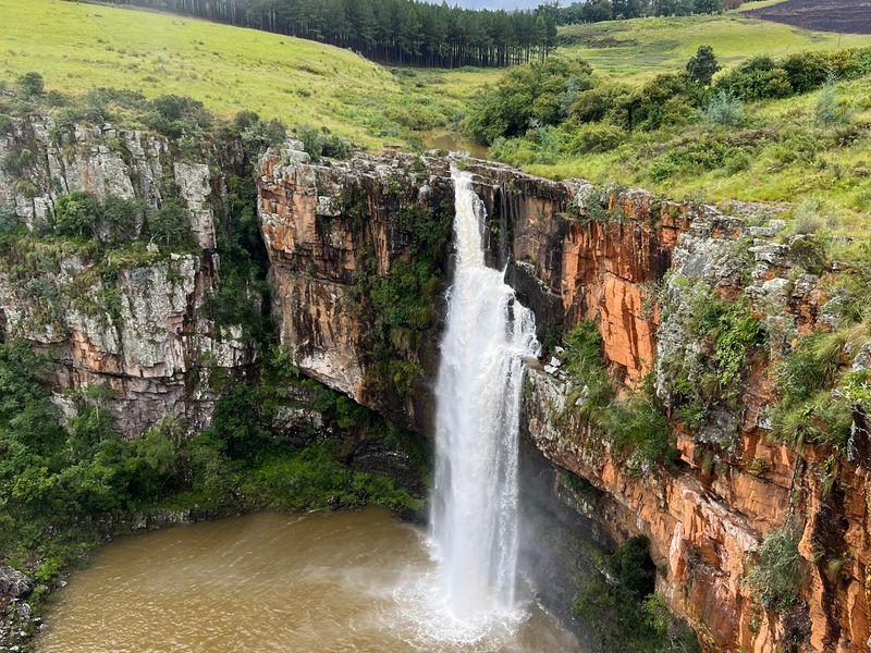 Wycieczka Rpa Lesotho Eswatini Wodospad (1) - RPA, Eswatini i Lesotho - Safari, winnice i niesamowity Kapsztad + Wodospady Wiktorii | Shangrila Travel