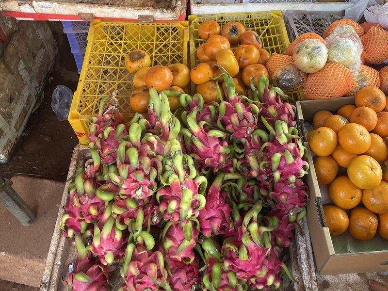 Wycieczka Kambodża Jedzenie Owoce - Kambodża i Laos - Mistyczne świątynie Angkoru i życie nad Mekongiem | Shangrila Travel
